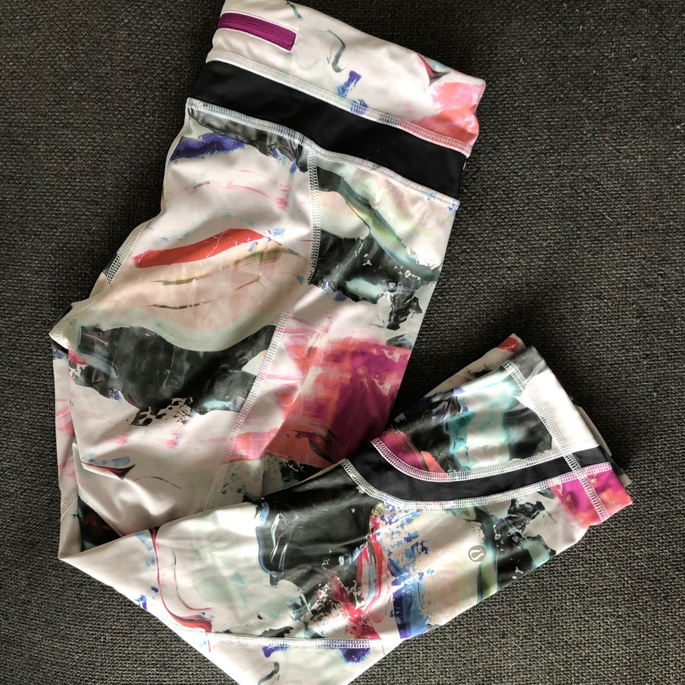 Lululemon Tie Dye Cropped Leggings